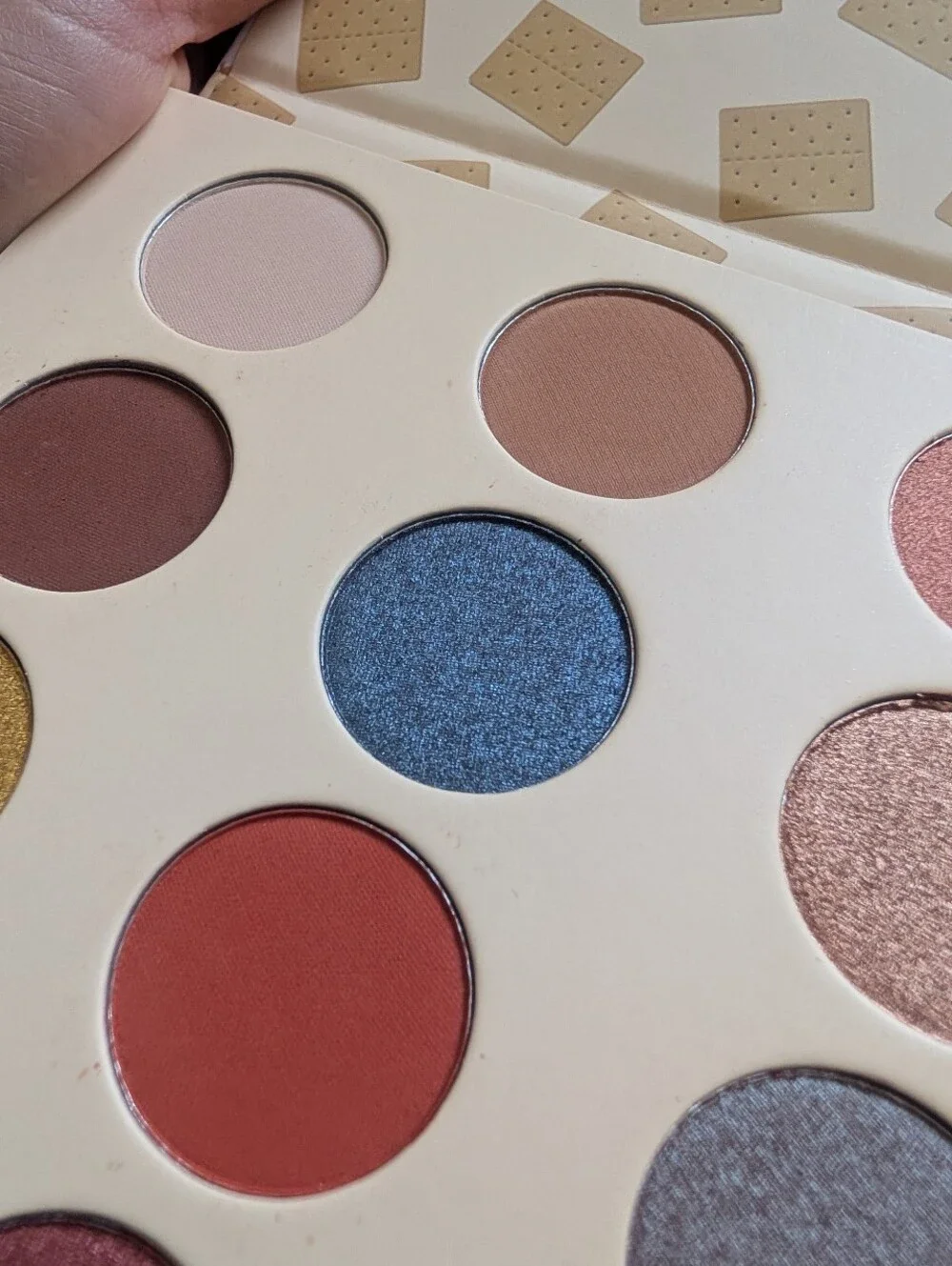 Beauty Bakerie Do it for the Graham Eyeshadow Palette 0.03 Oz x 12